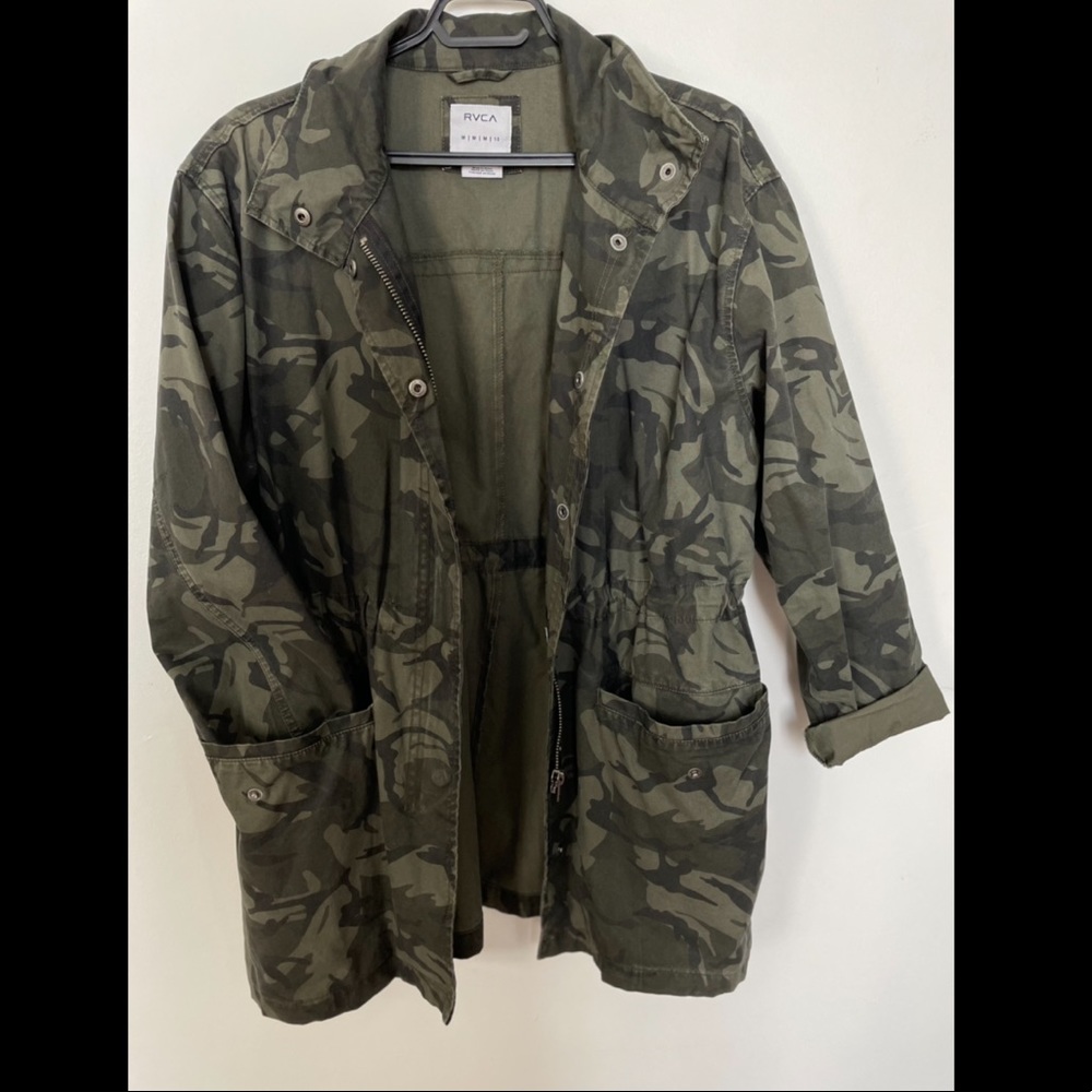 RVCA camo jacket // Brand new- never worn!